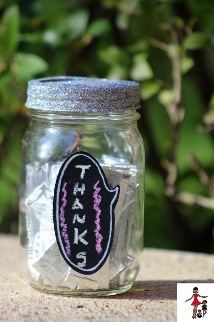 glitter-lid-mason-jar