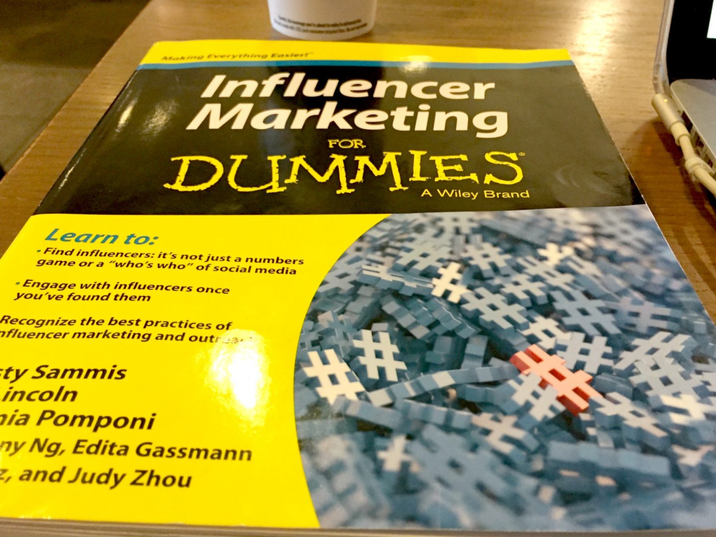 influencer-marketing-for-dummies-book-review