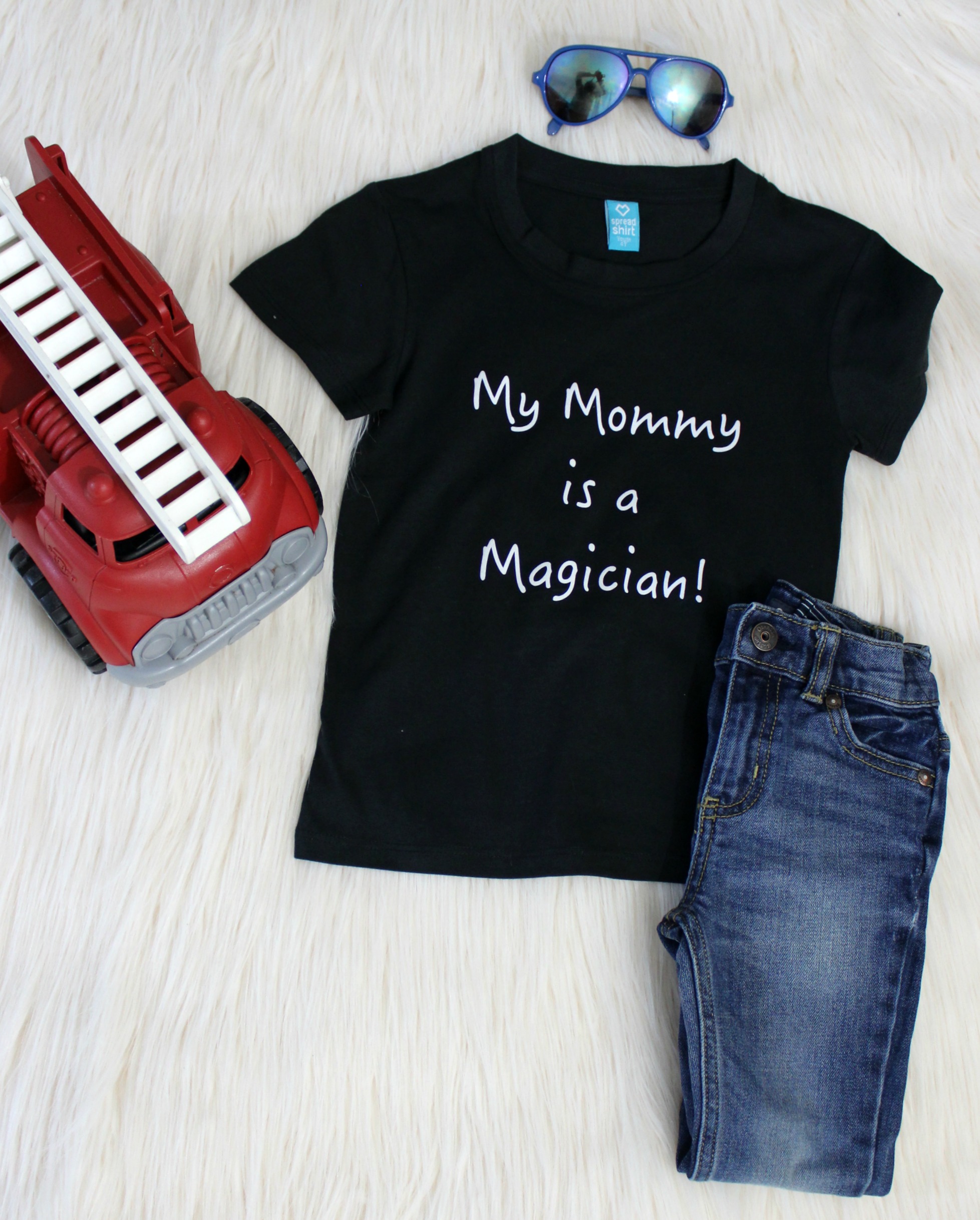 My mommy is a magician shirt