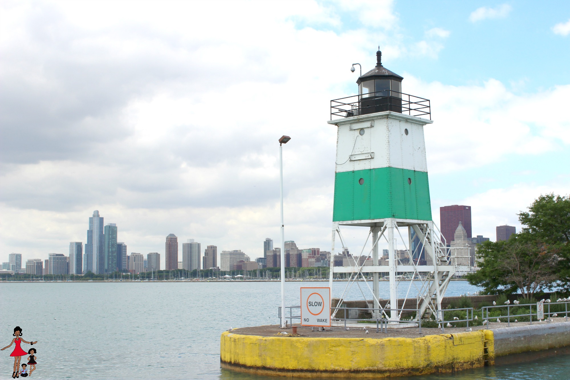 Water-Taxi-Ride-Chicago