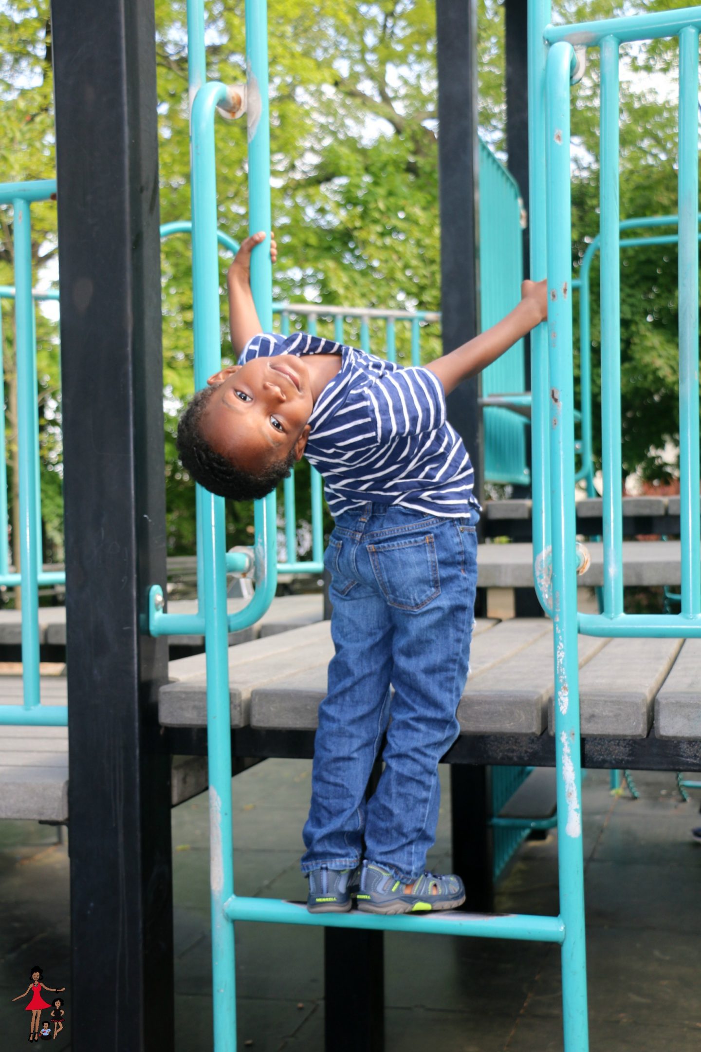 Must-Haves For Summer Playground Play