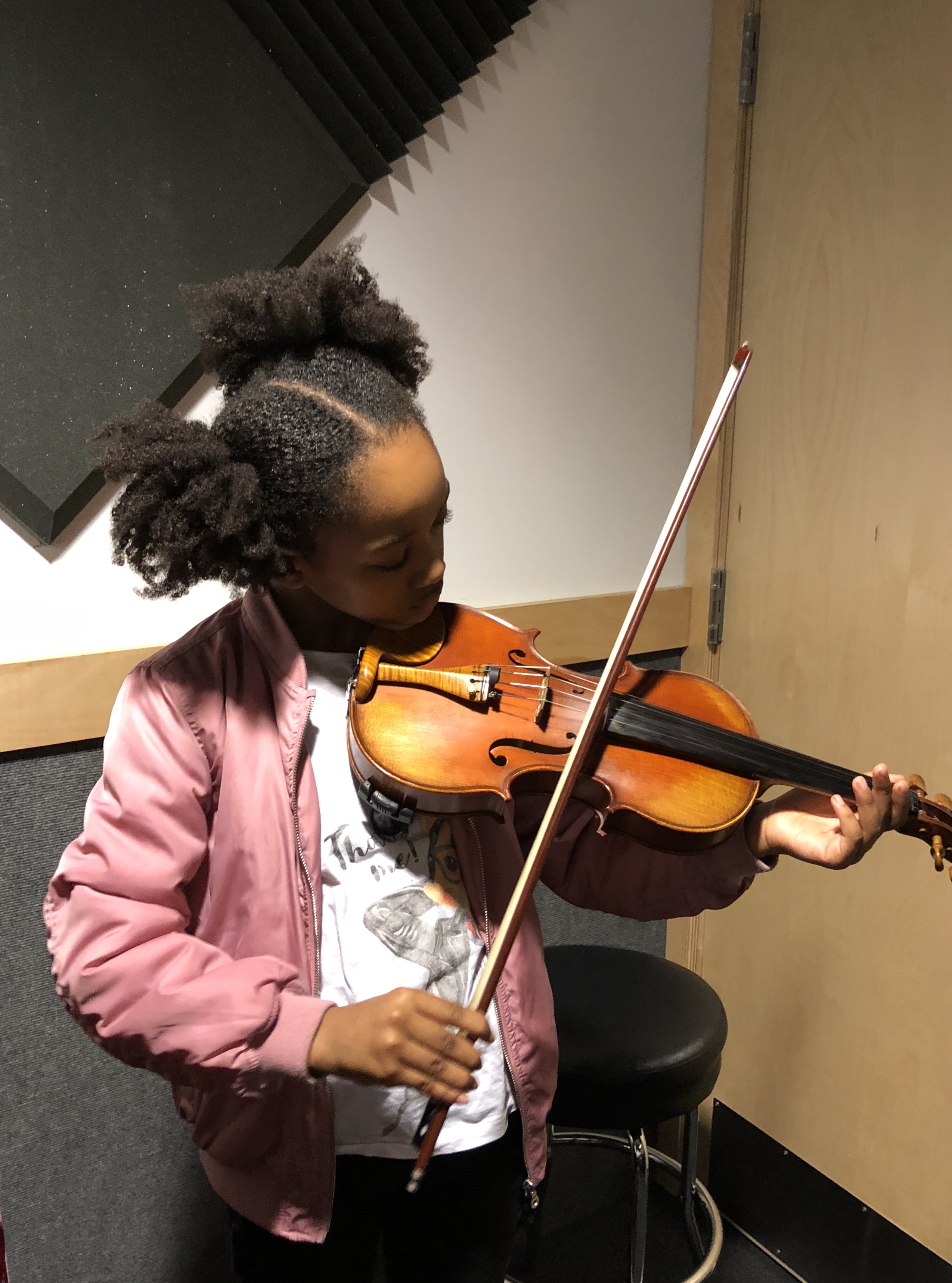 Violin Lessons at Guitar Center