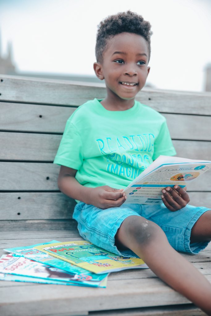 Encouraging Your Child to Become a Confident Reader | Tons of Resources