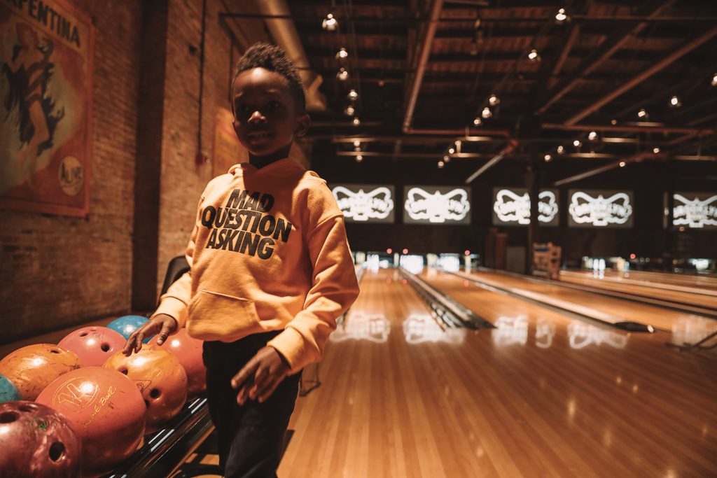 NYC Family Guide: Brooklyn Bowl Family Bowl