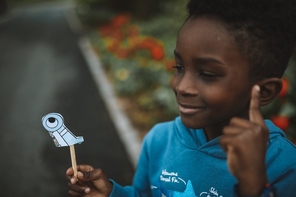 Easy DIY Mo Willems Pigeon Puppets