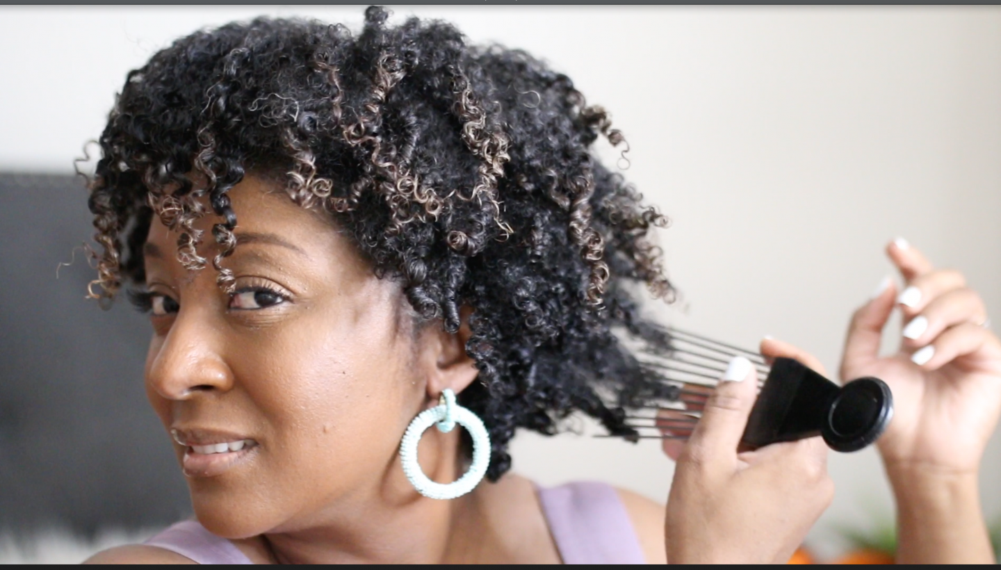 You Need These 7 Tools For Your Natural and Curly Hair